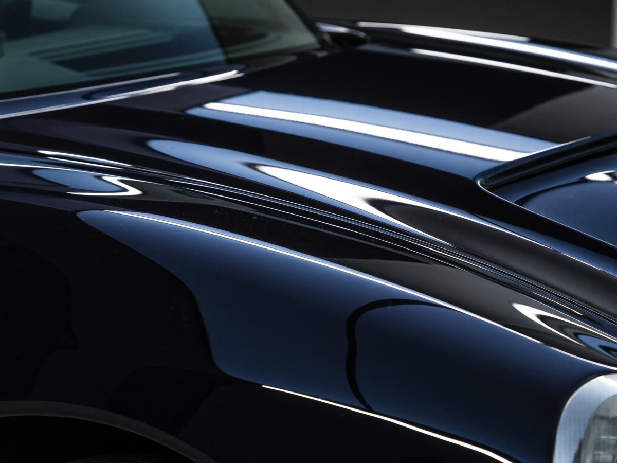The same paint polished to a mirror finish